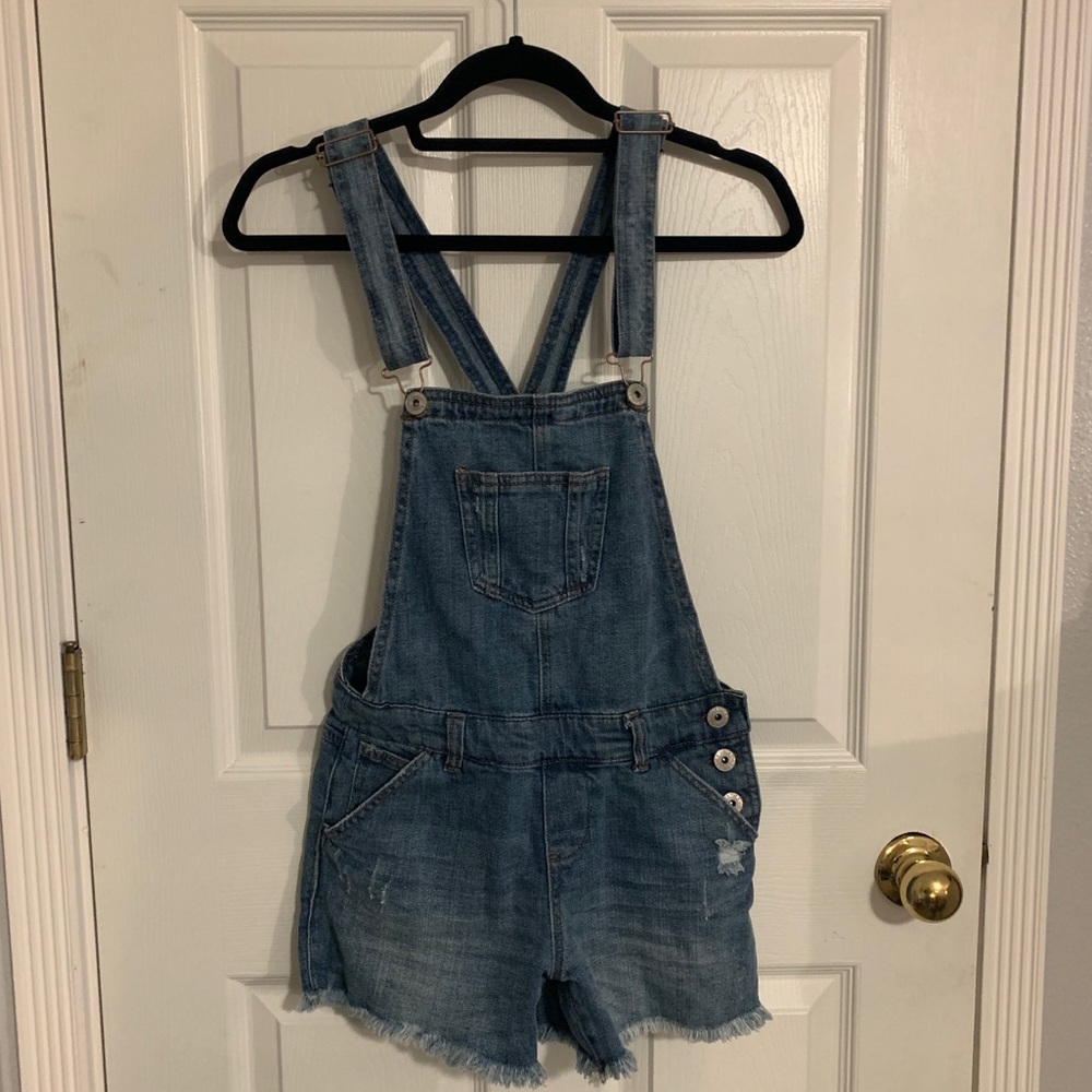 Jean Overall Shorts size Small